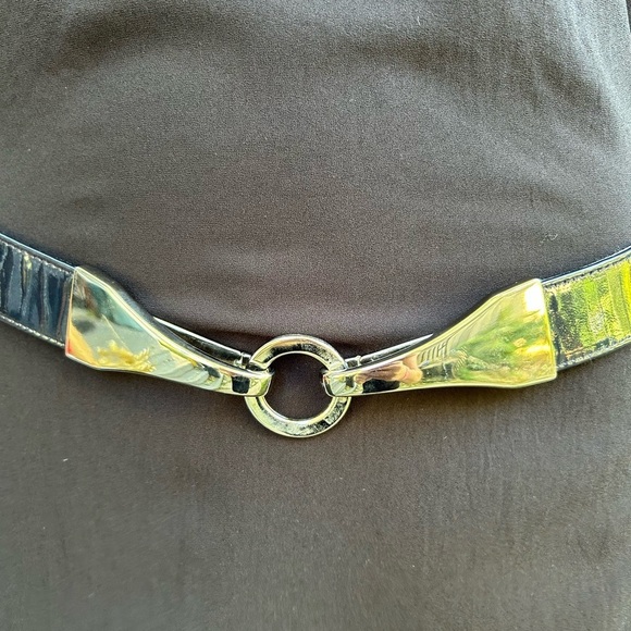 Suzi Roher black patent stretch belt, medium - Picture 2 of 7